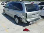 2003 CHRYSLER Town and Country image 3