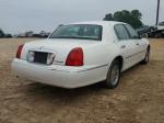 1998 LINCOLN TOWN CAR C image 4
