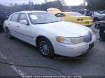 2000 Lincoln Town Car SIGNATURE image 1