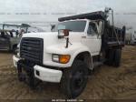 1996 FORD F800 
