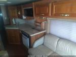 2000 FREIGHTLINER CHASSIS X LINE MOTOR HOME image 5