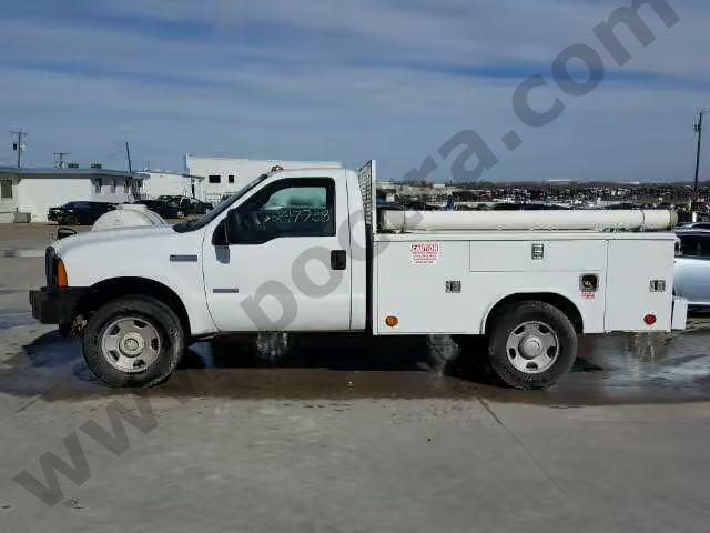 2007 Ford F-350 image 8