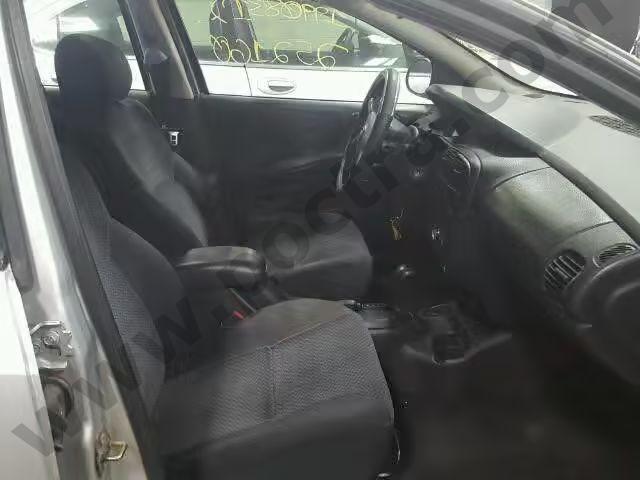 2002 Dodge Neon Se image 4