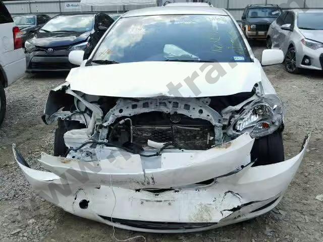 2012 Toyota Yaris image 9