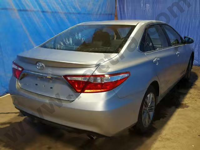 2017 Toyota Camry Le image 3