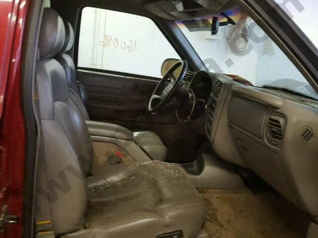 1999 Chevrolet Blazer image 4