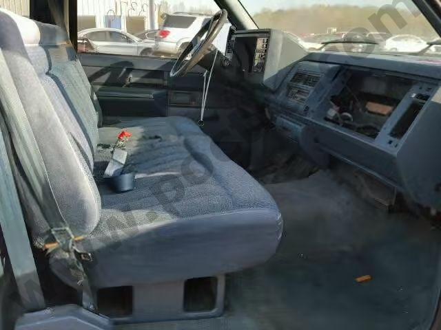 1989 Chevrolet C1500 image 4
