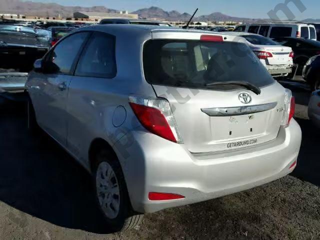 2014 Toyota Yaris image 2