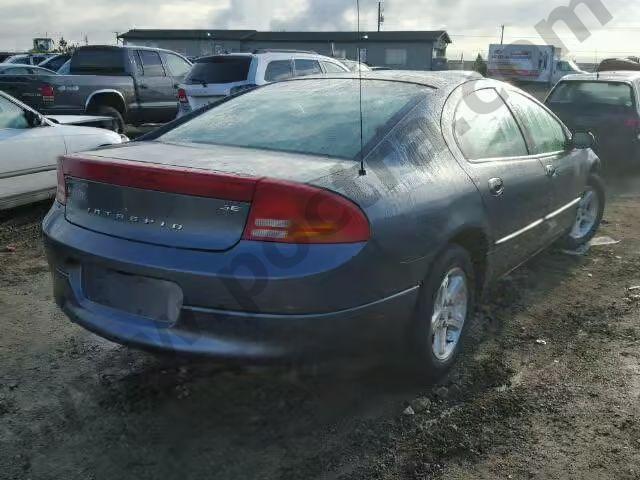 2002 Chrysler Intrepid image 3