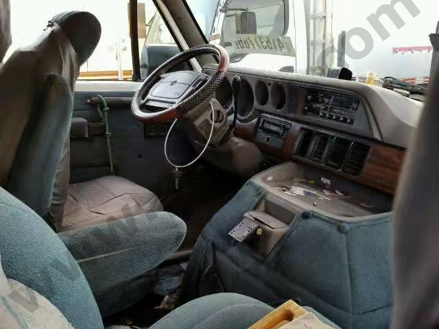 1997 Dodge Ram Van B3 image 4