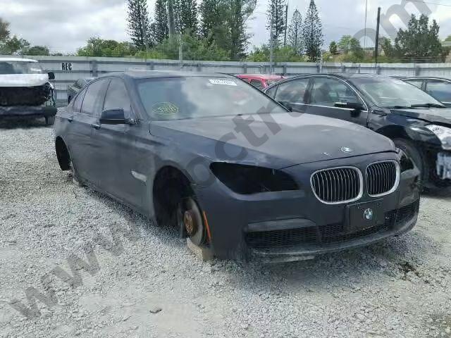 2012 BMW 740I