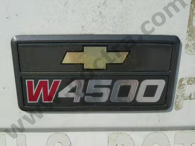 2005 Chevrolet 4500 W4504 image 8