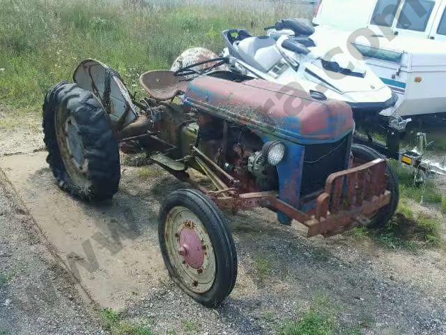 1939 FORD TRACTOR