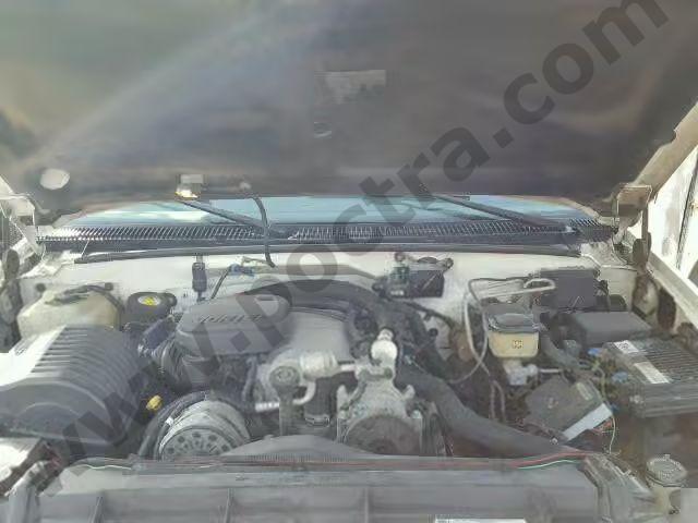 2000 Chevrolet K3500 image 6
