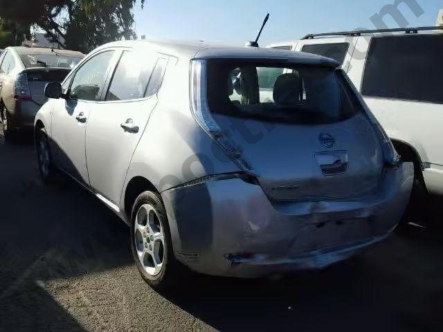 2011 Nissan Leaf image 2