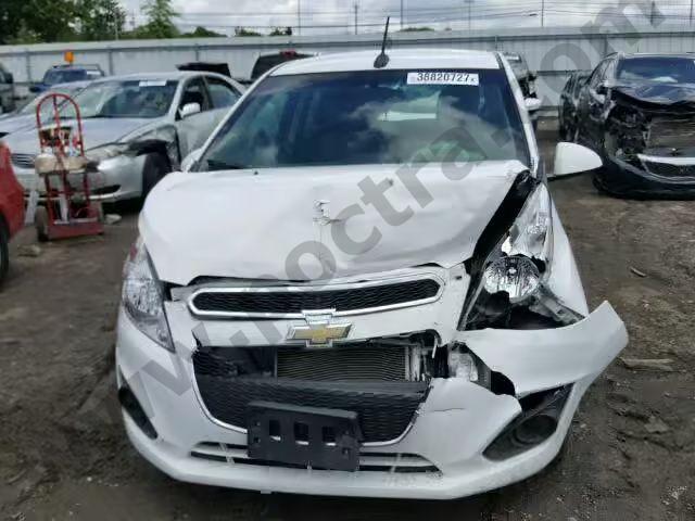 2013 Chevrolet Spark image 8