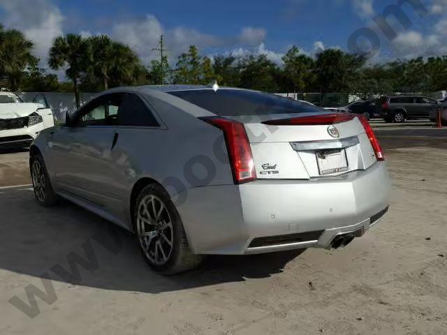 2012 Cadillac Cts-v image 2