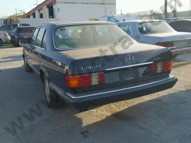 1990 Mercedes-benz 420 Sel image 2