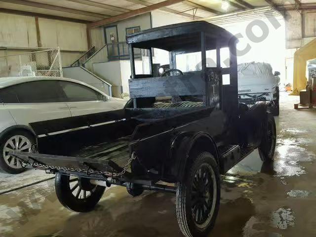 1925 Ford Model T image 3