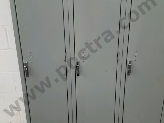 2000 Lock Lockers image 3