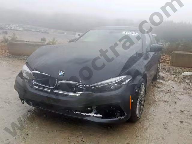 2019 BMW 530XE