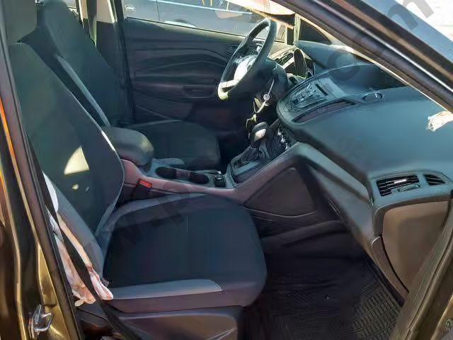 2015 Ford Escape S image 4