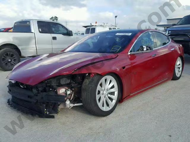 2017 Tesla Model S image 1