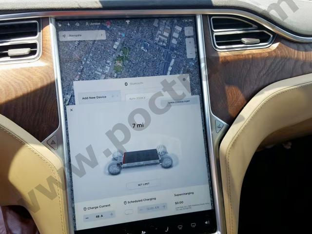 2017 Tesla Model X image 8