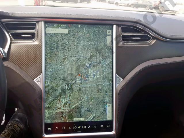 2012 Tesla Model S image 8