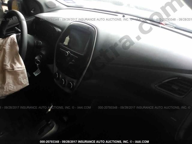 2016 Chevrolet Spark Ls image 4