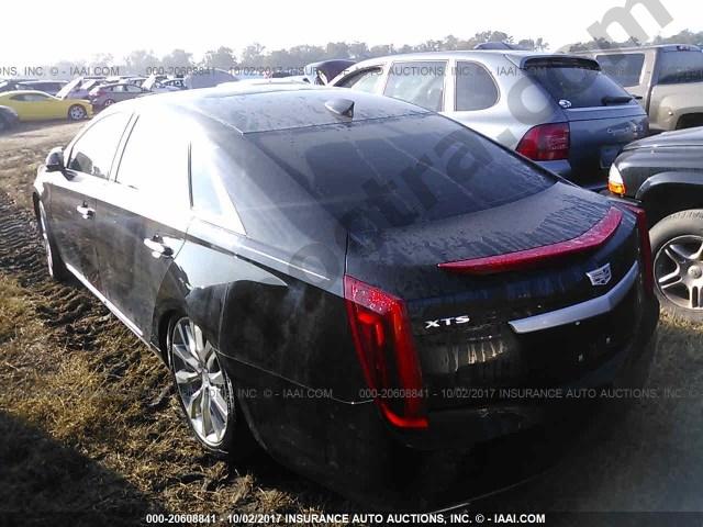 2017 Cadillac Xts Premium Luxury image 2
