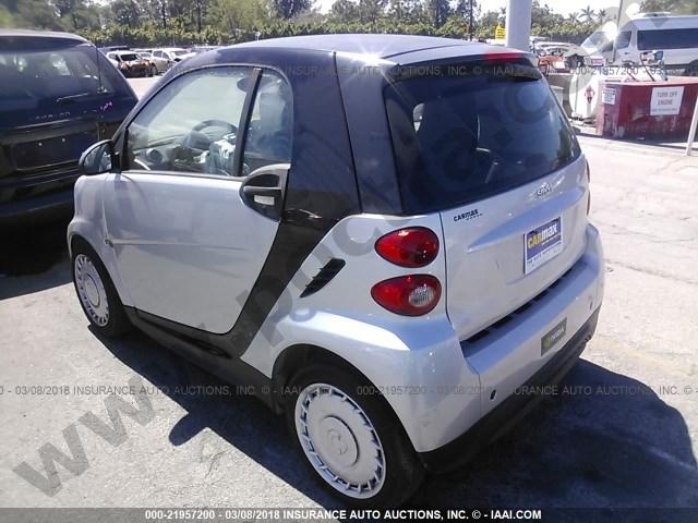 2013 Smart Fortwo Pure/passion image 2