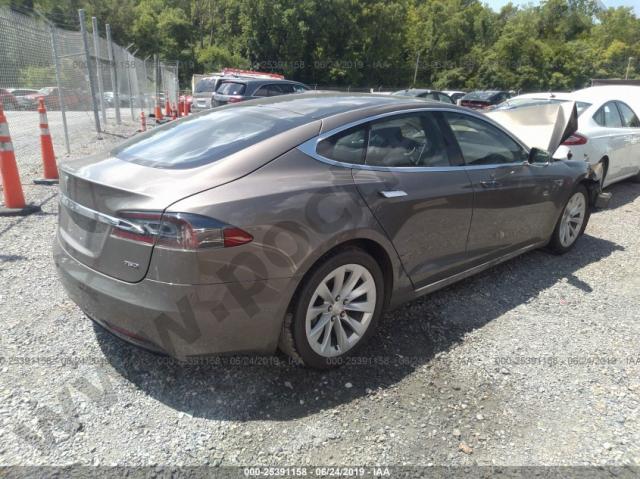 2016 Tesla Model S image 2
