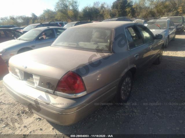 2003 Ford Crown Victoria Standard image 3